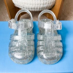 Clear with silver sparkles jelly sandals EUC toddler size 5